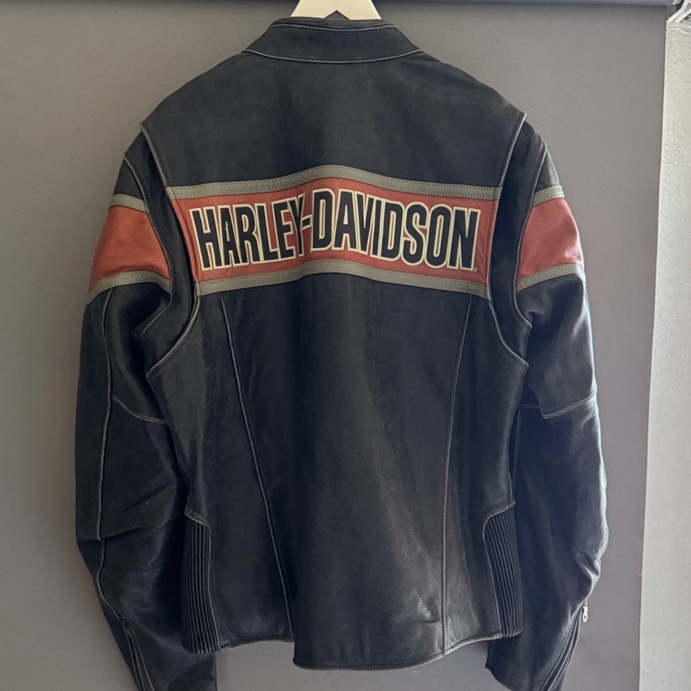 Harley-Davidson Black and Tan Men's Bomber Jacket - Picture 3 of 3